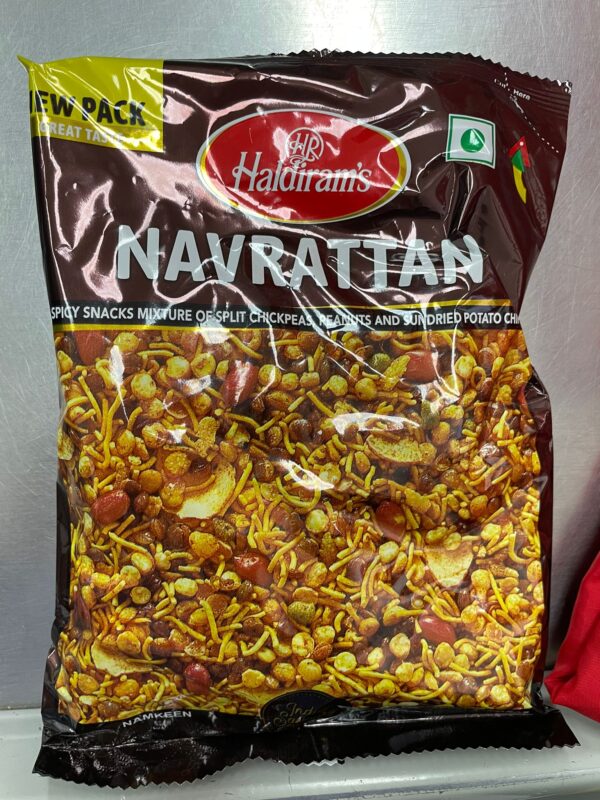 Haldirams Navrattan 200g