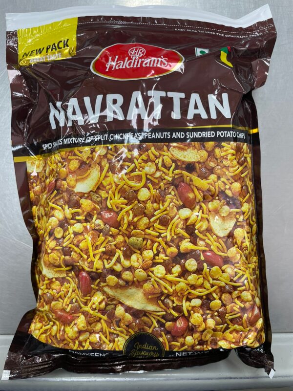 Haldirams Navrattan 400g